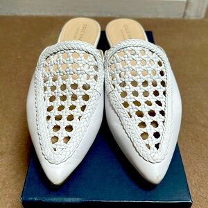 COLE HAAN “Payson” Weave Mule in Optic White Weave SZ 7B